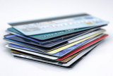 信用卡欠款200元11年后要还3万 贷款利息每月80多元