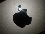 首批iPhone12订单发货了 发布会后苹果市值缩水3811亿元