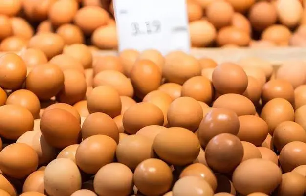 台湾蛋荒未解鸡蛋又被检出禁用药  过量或影响胎儿骨骼发展及肾水肿